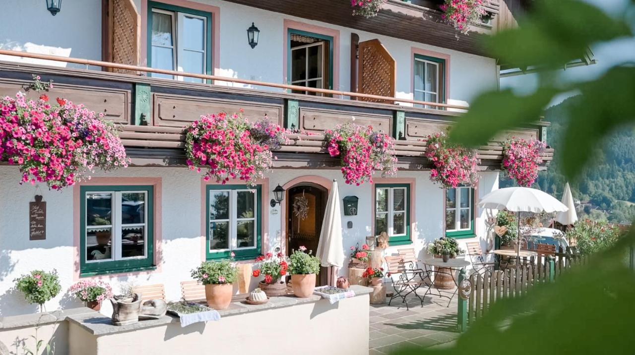 Archehof Eislbauer - Bauernhof Fuer Die Seele! Villa Sankt Gilgen Exterior foto